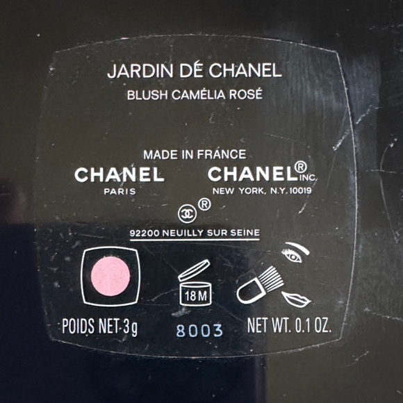 CHANEL Pink Mosaic Blush with Pale Pink Gloss - Picture 2 of 3